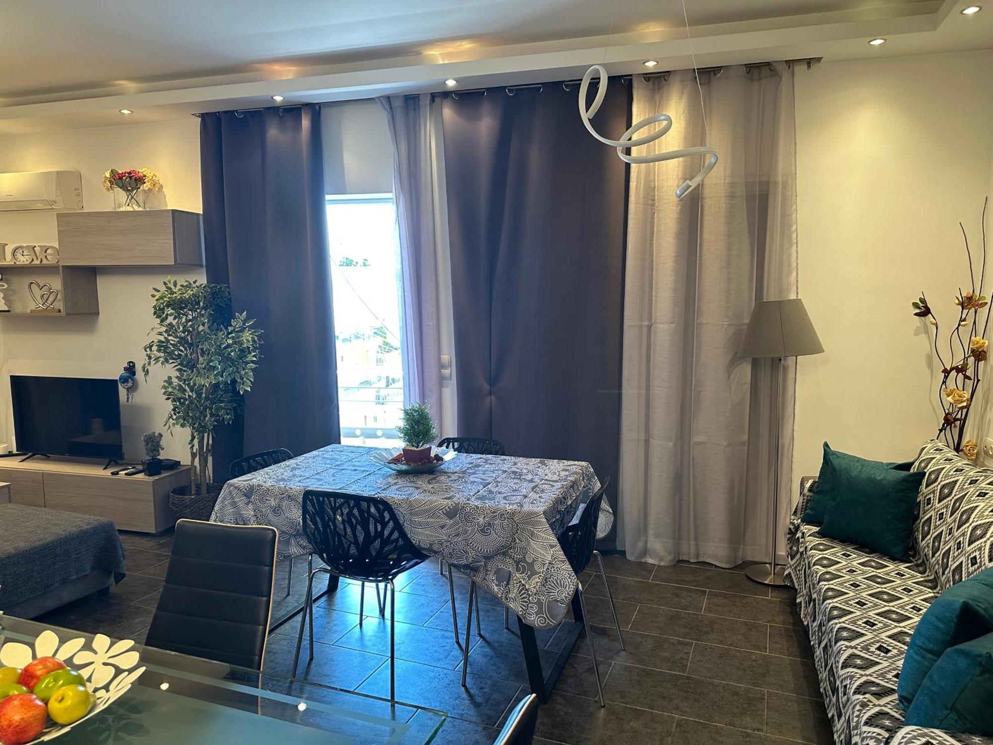 Renovated Flat With Acropolis View Apartamento Atenas Exterior foto